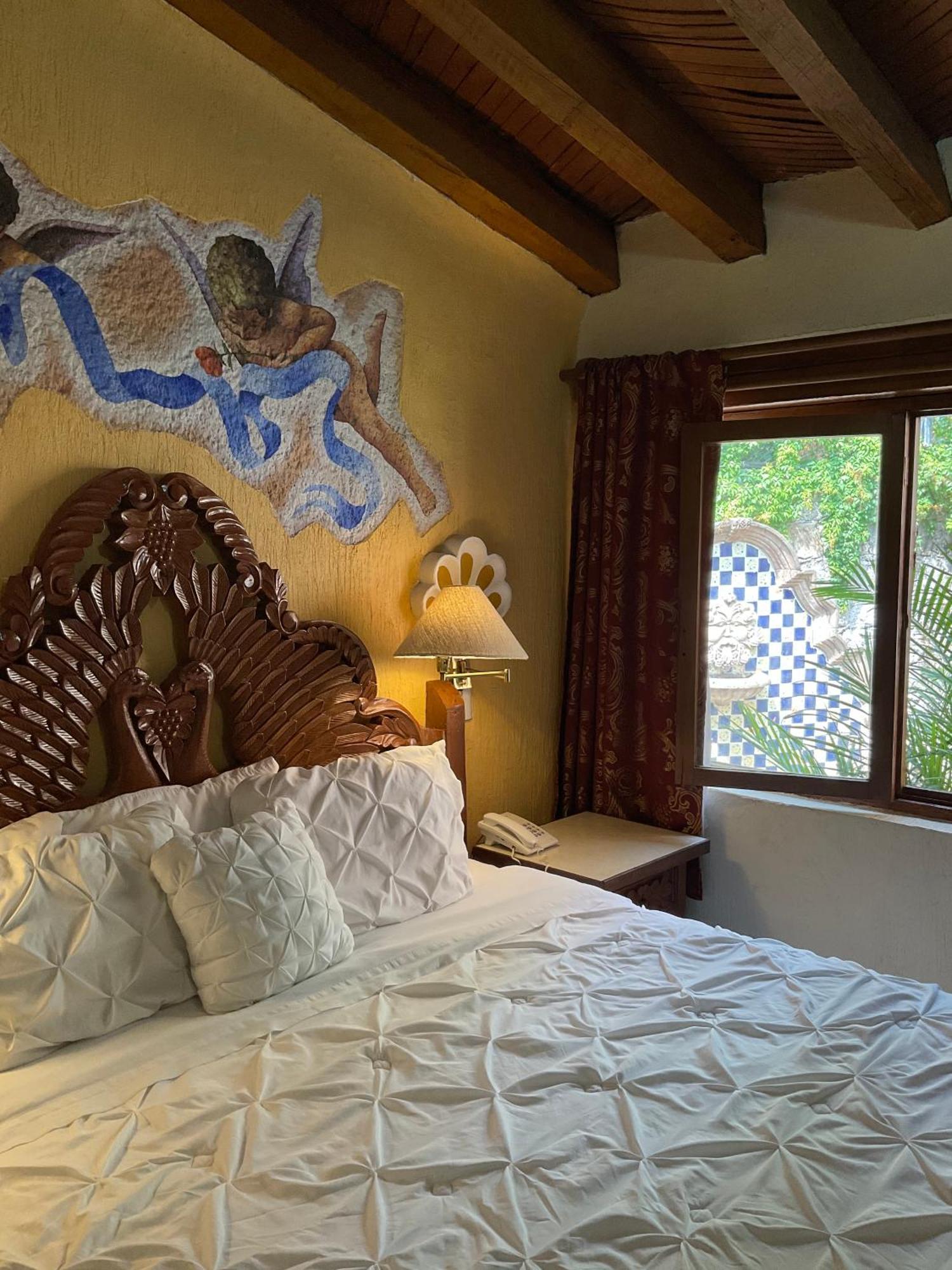Villa San Jose Hotel & Suites Морелия Екстериор снимка