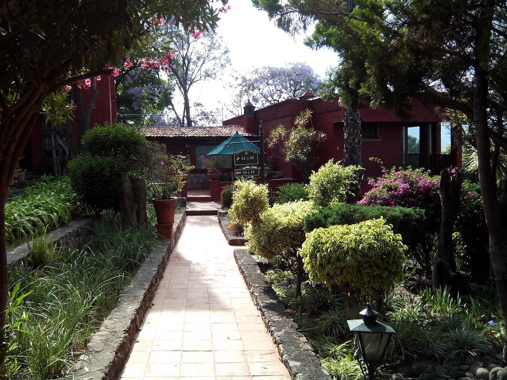 Villa San Jose Hotel & Suites Морелия Екстериор снимка