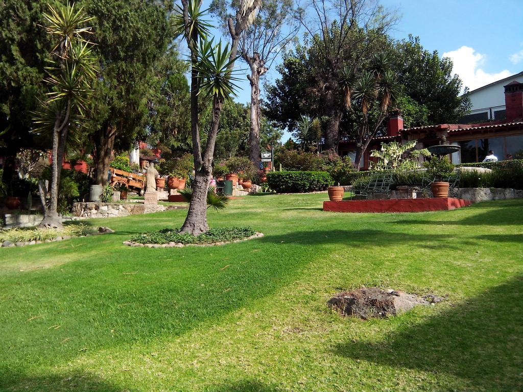 Villa San Jose Hotel & Suites Морелия Екстериор снимка