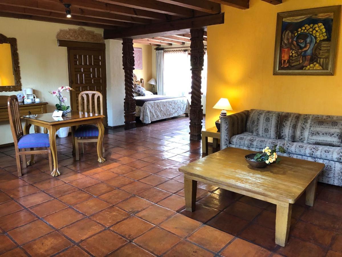Villa San Jose Hotel & Suites Морелия Екстериор снимка